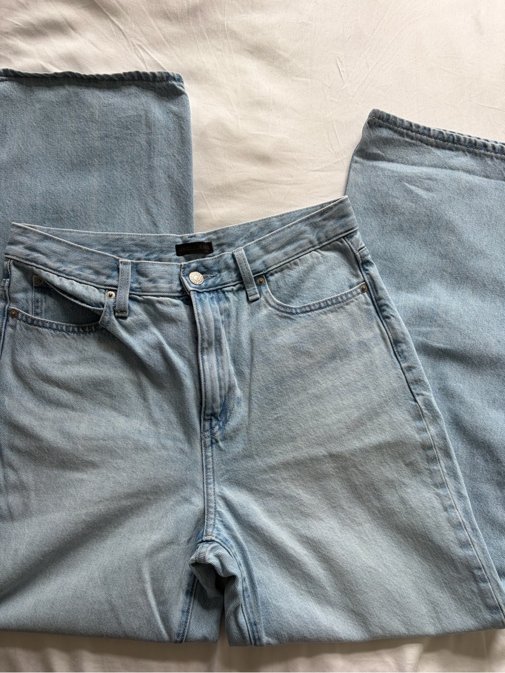Uniqlo Light Blue Women’s Straight Jeans